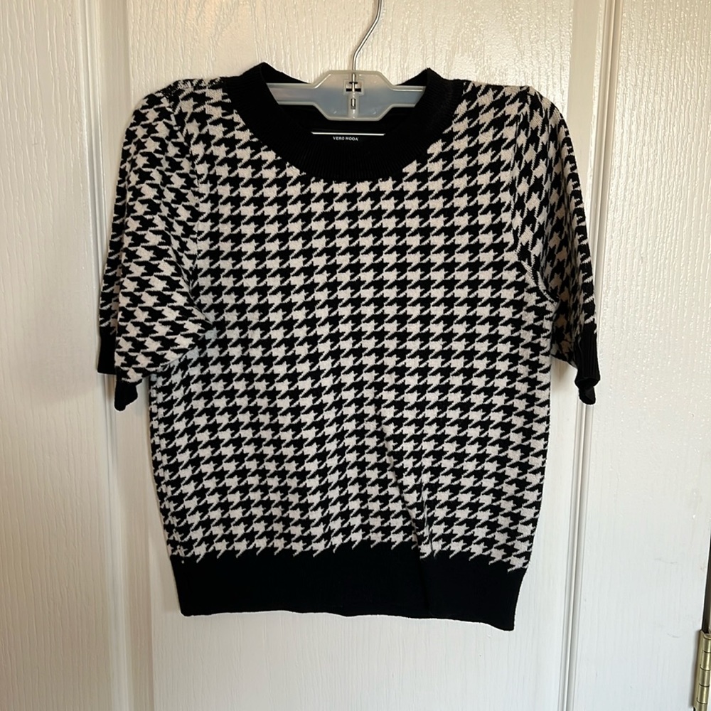 Vera Moda sweater blouse in houndstooth